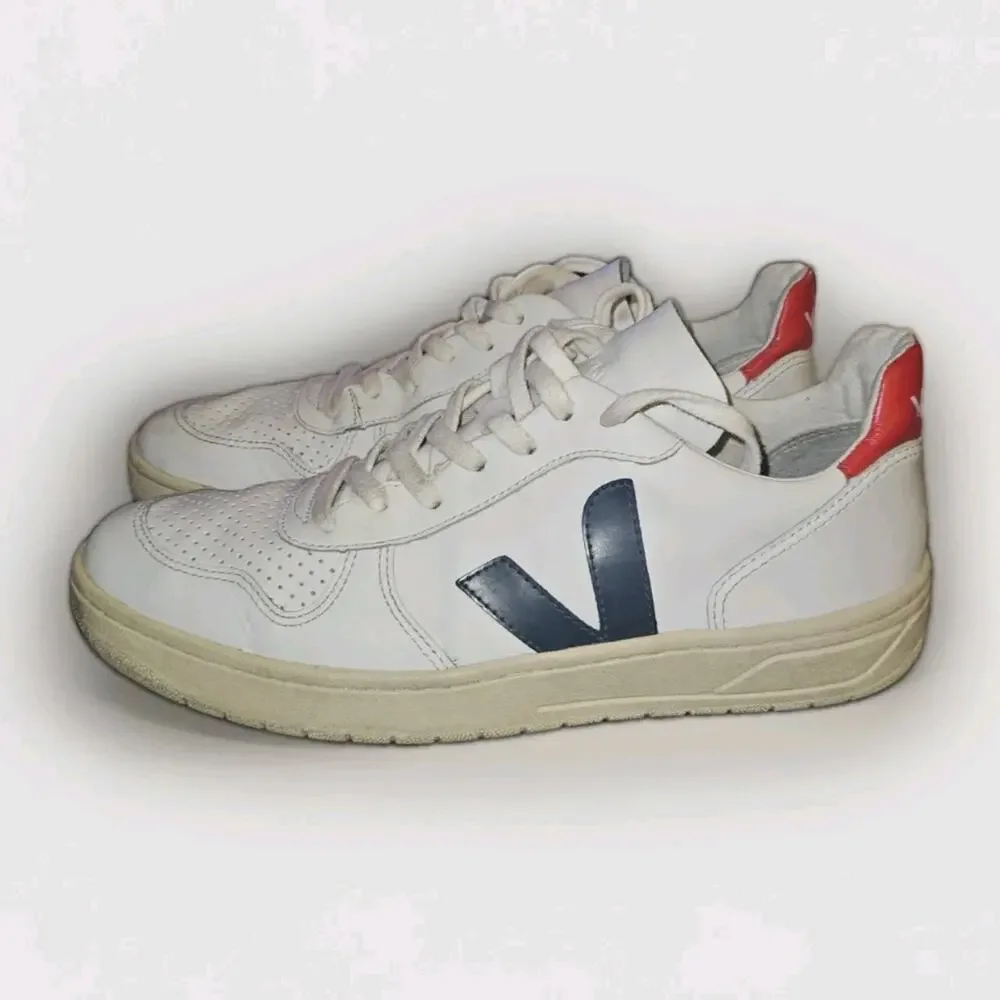 Mens VEJA V-10 V10 Leather Whte Red Navy Sneakers Size US 9 *READ*